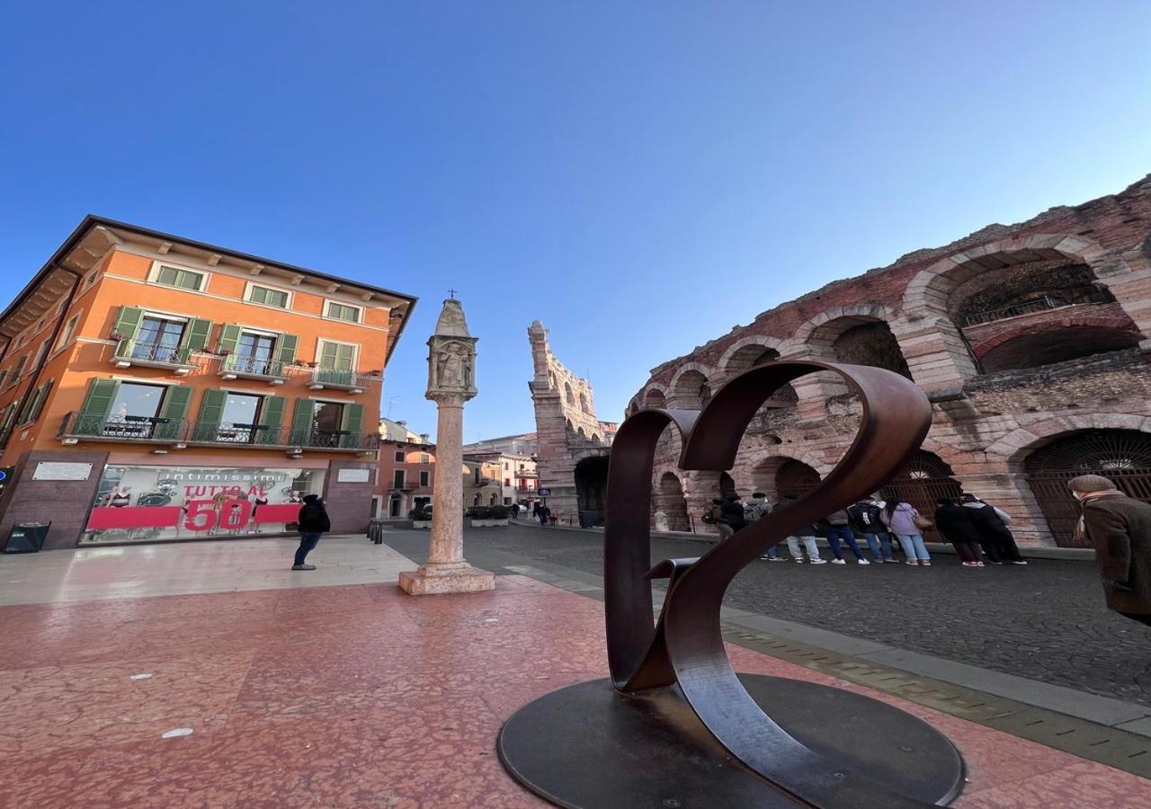 Monkey House Verona Exterior foto